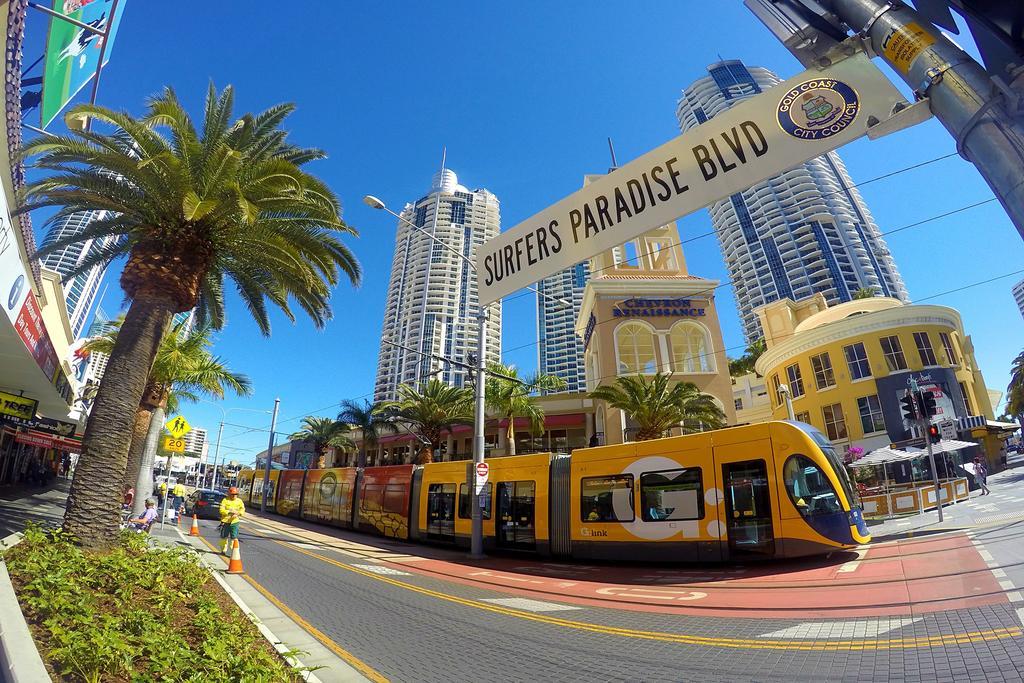 Seacrest Beachfront Surfers Paradise Gold Coast